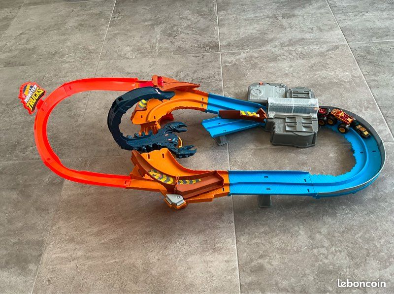 Escorpión Las Pistas De Hot Wheels City Pista Monster Truck Hot Wheels  Scorpion Hot Wheels Ataque Escorpi