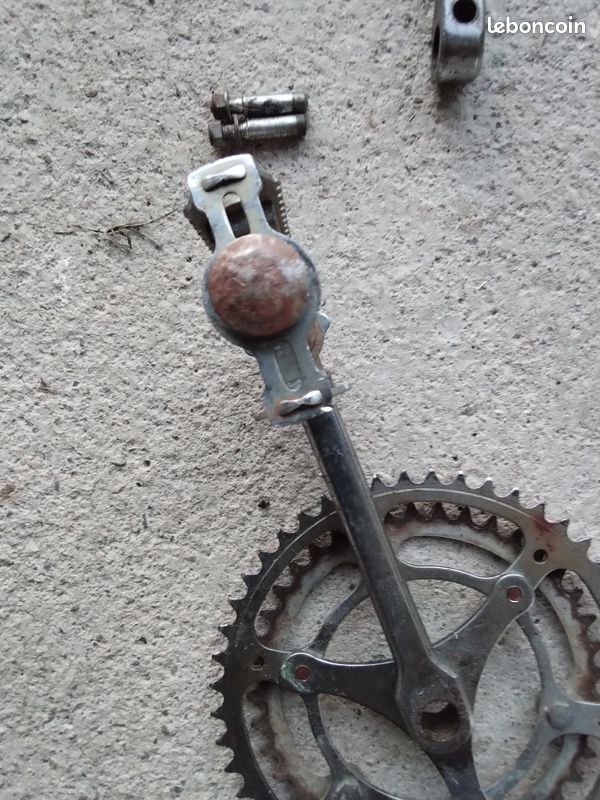 Pédalier Vélo Ancien Griffon 1930/40 - 44 Dents Avec Manivelles Et Pédales