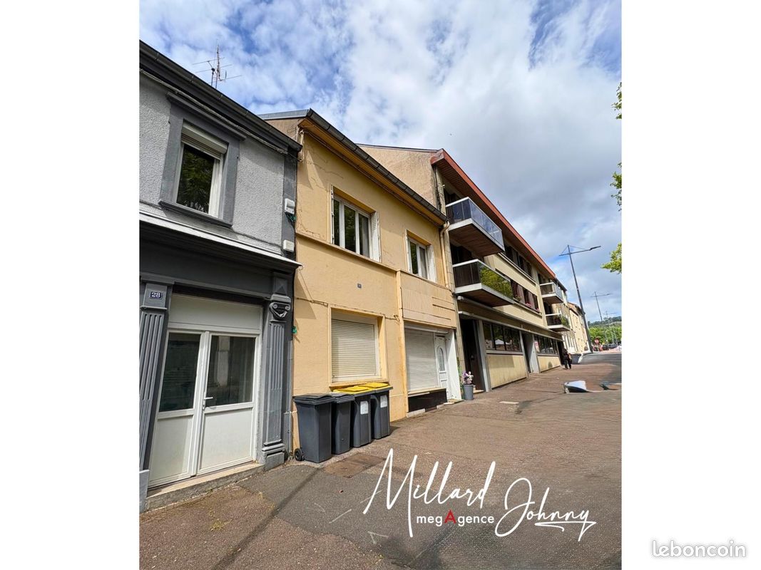 Immeuble 2 pièces 238 m² · à Le Creusot · 238 m² · 175 000 €
