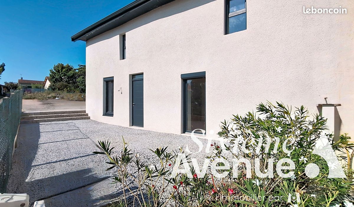 Maison 5 pièces 118 m² · à Saint-Laurent-de-Mure · 118 m² · 349 000 €