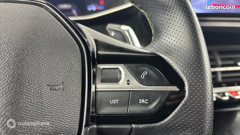 Peugeot 2008 1.2 PureTech 130ch S&S GT EAT8 (image 23)
