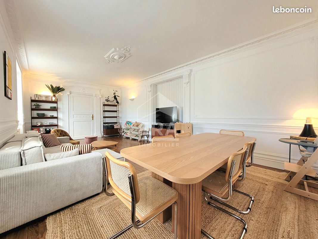 Appartement 4 pièces 135 m² · à Pau · 135 m² · 1 400 €/mois