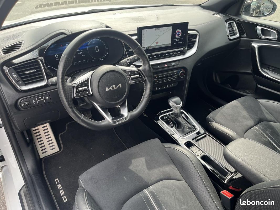 KIA CEED 1.5 T-GDi 140ch Active DCT7 - Garantie Constructeur 2031 (image 17)