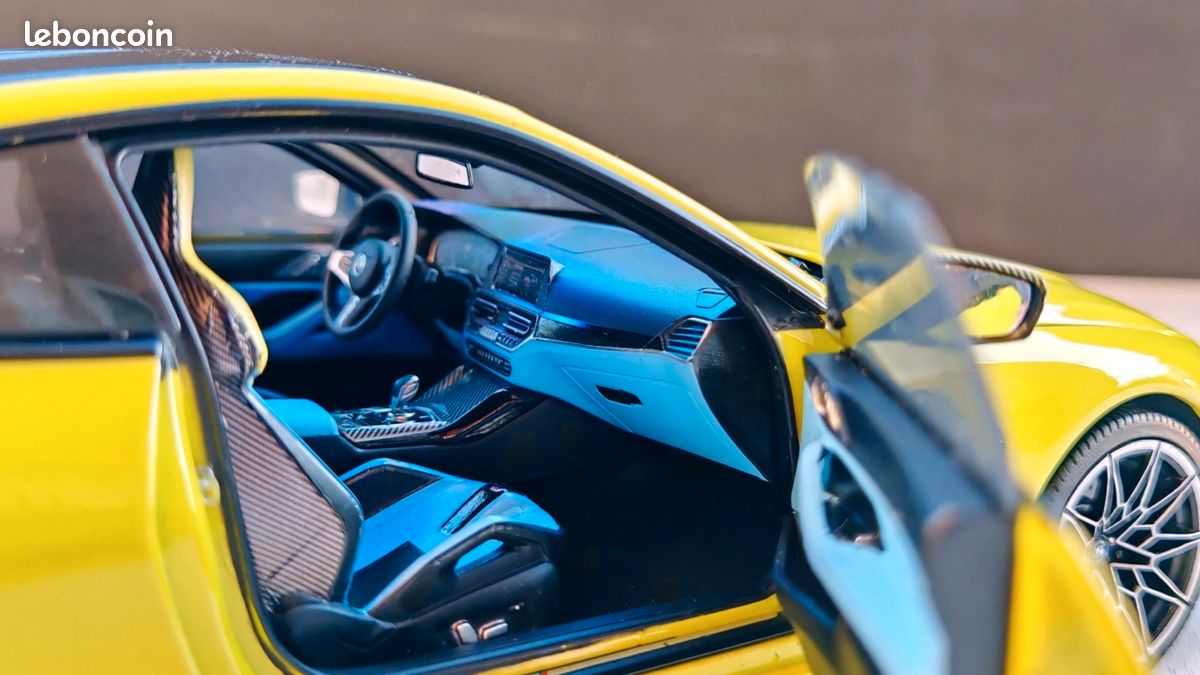 BMW M4 2020 Jaune - Minichamps 1/18 - Modèle De Collection G82