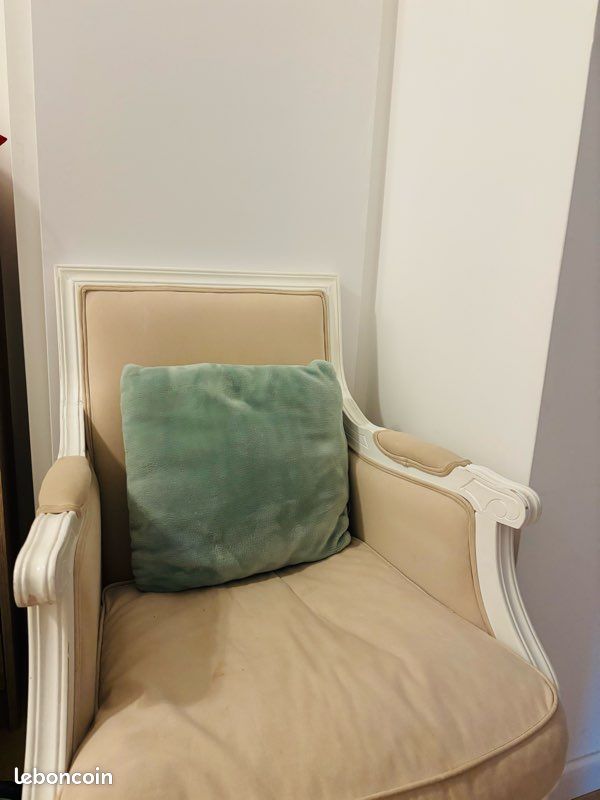 Fauteuil beige (image 1)