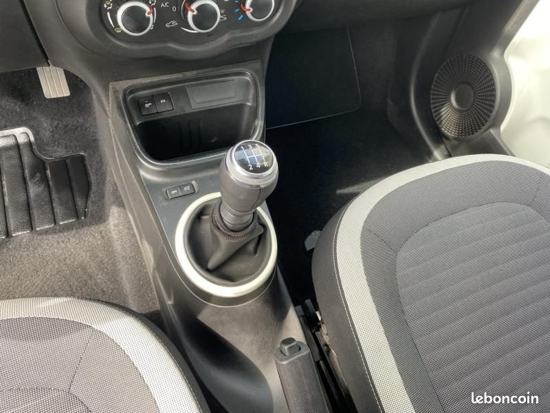 Renault Twingo 0.9 TCe 95ch Zen (image 15)