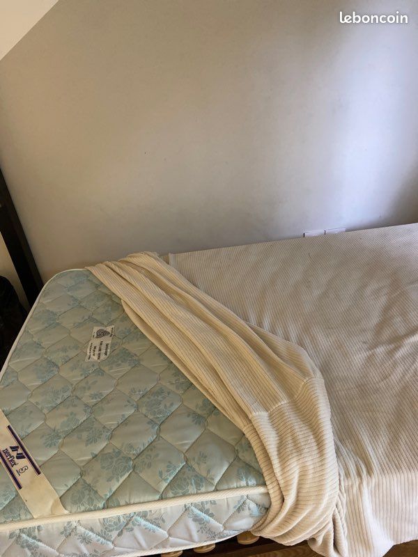 Lit de chambre (image 5)