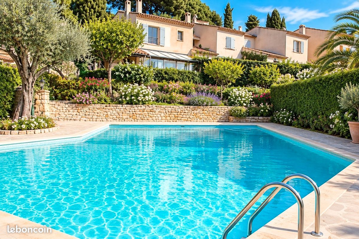 Maison 4 pièces 82 m² · à Mougins · 82 m² · 560 000 €