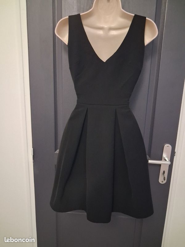 Robe Tunique Noire Kimilily - Taille L - Manches 3/4 - Ourlet Incurvé - Neuf Sans étiquette