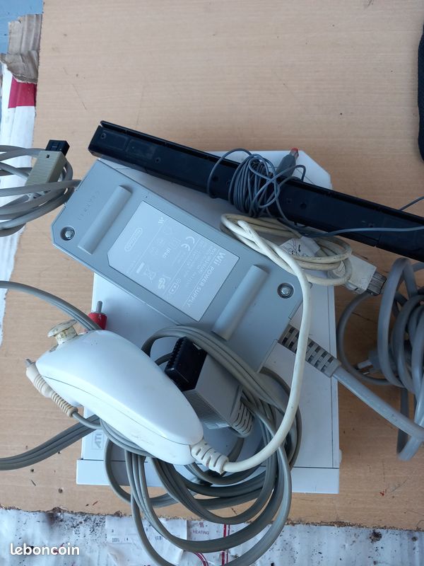 Wii consoles avec accéssoires (image 2)