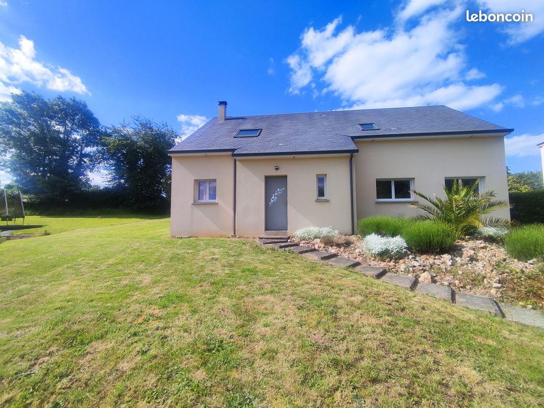 Maison 7 pièces 142 m² · à Brûlon · 142 m² · 262 500 €