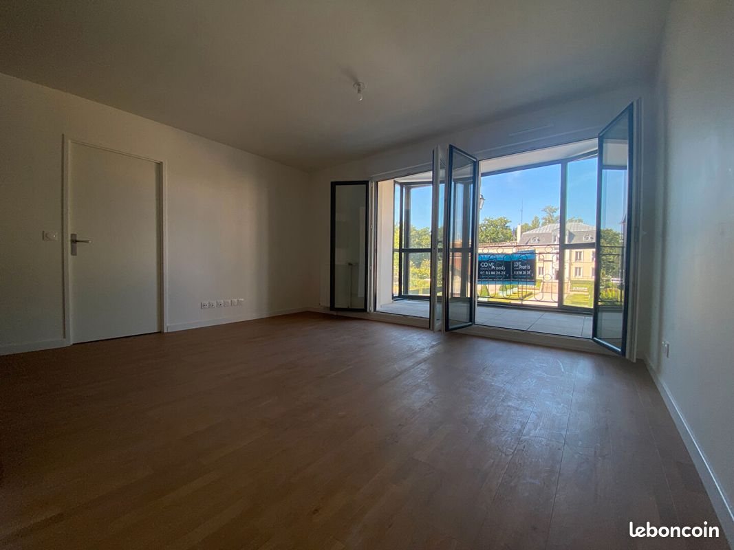 Appartement 3 pièces 57 m² · à Le Plessis-Trévise · 57 m² · 1 156 €/mois