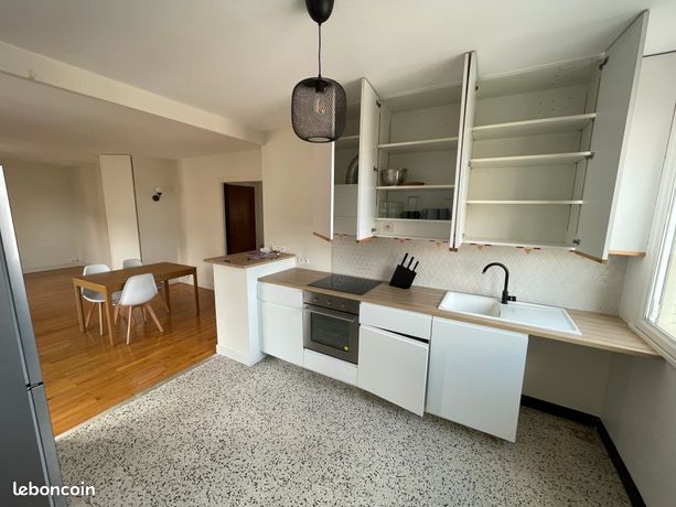 Appartement meublé 3 pièces – 80 m² – Terrasse, garage, cave – Disponible 1er mai 2025