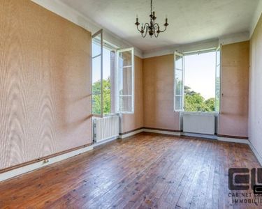 Maison 1 290 000 € - 251 m²