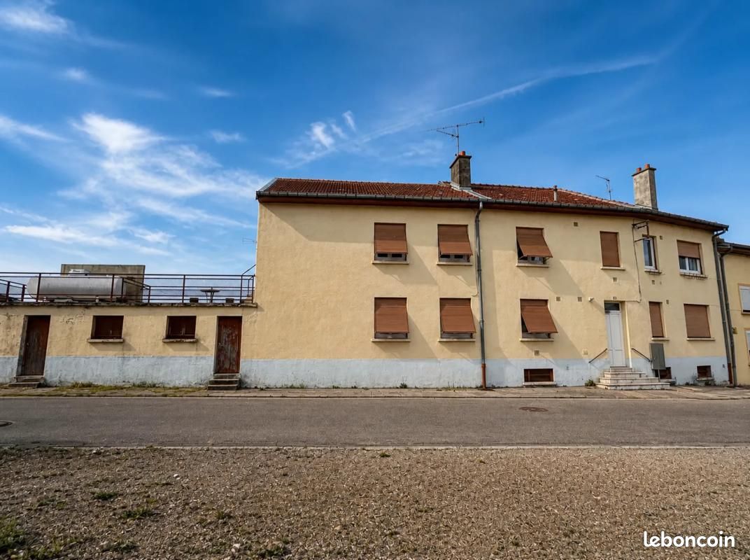 Maison 9 pièces 148 m² · à Croismare · 148 m² · 128 499 €