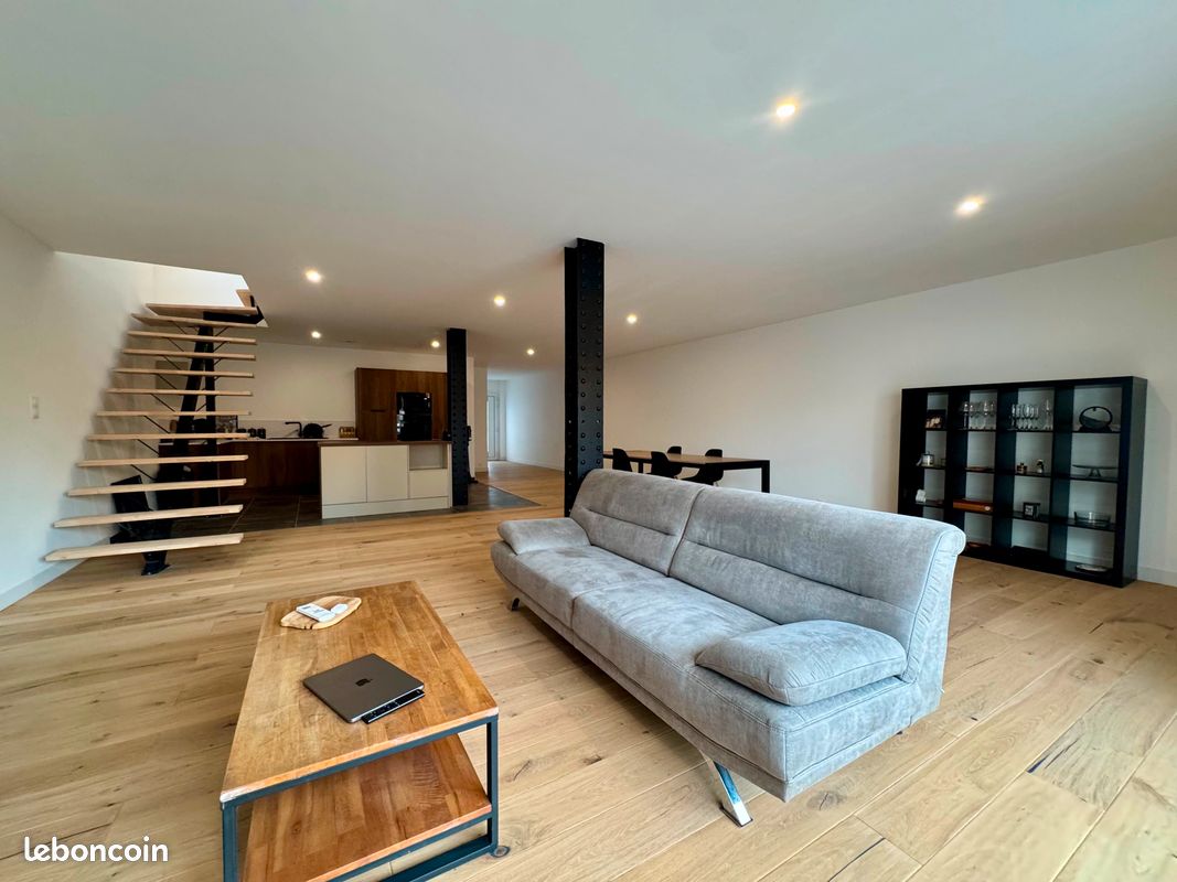 Maison 5 pièces 160 m² · à Halluin · 160 m² · 299 000 €