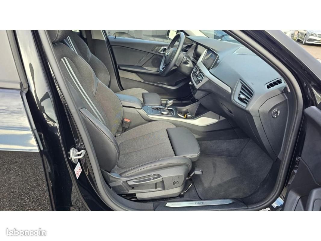 BMW Série 1 Advantage 116dA +Digital cockpit pro + Vitre AR teinte + Radar AV et + Regulateur + Ja16 (image 15)