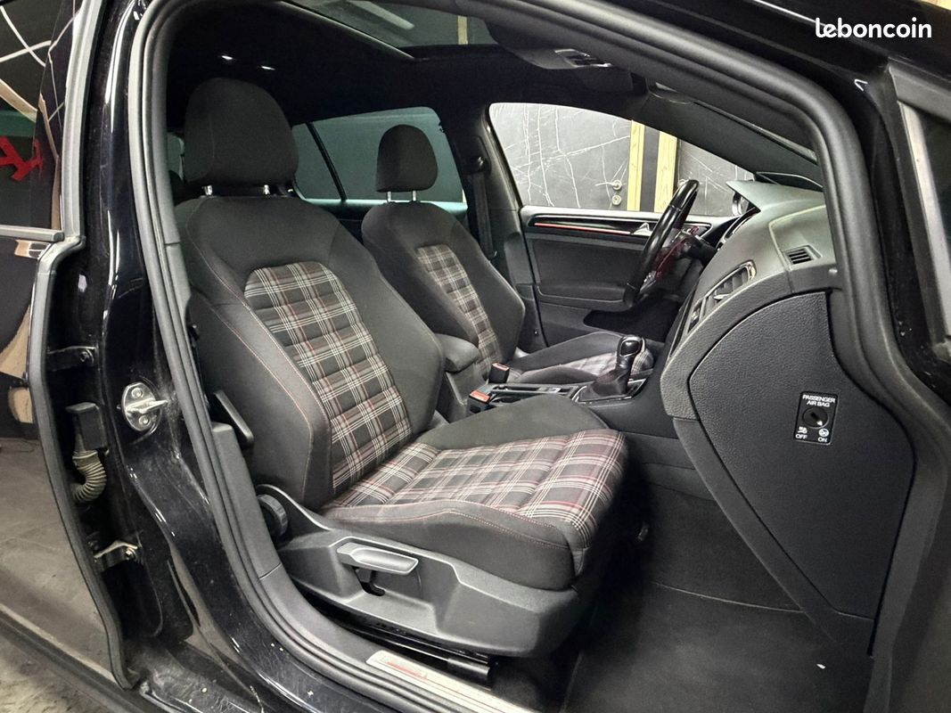 Volkswagen GOLF VII 2.0 TSI 230CH BVA GPS TEL TOIT OUVRANT (KS MOTORS) (image 13)