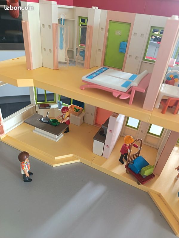 Hôtel playmobil (image 1)
