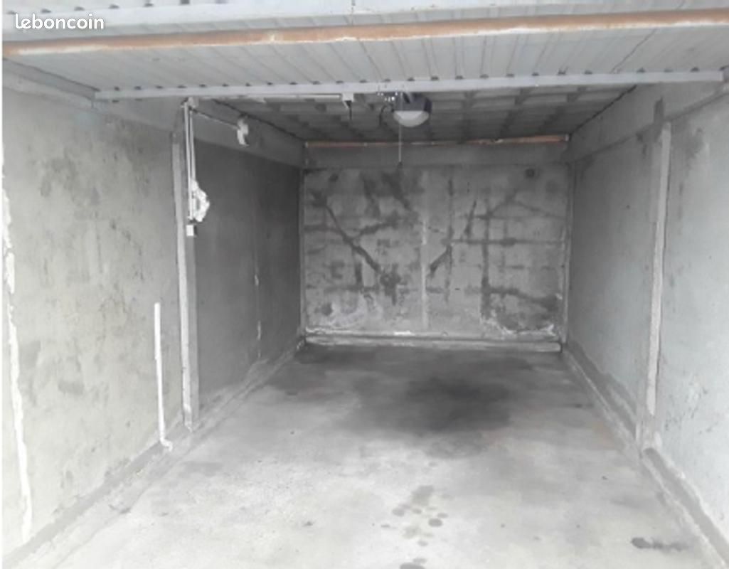 Parking 13 m² · à Bordeaux · 13 m² · 140 €/mois