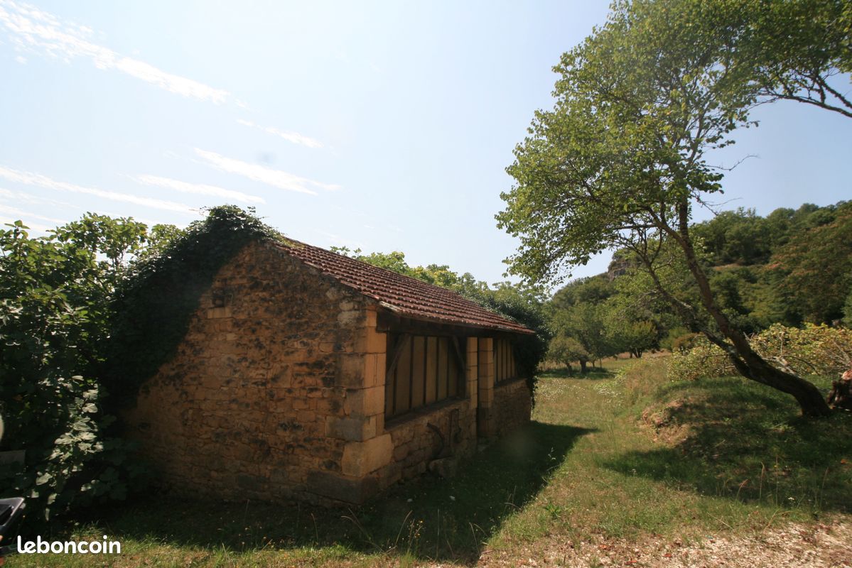 Propriété 7 pièces 181 m² (image 10)