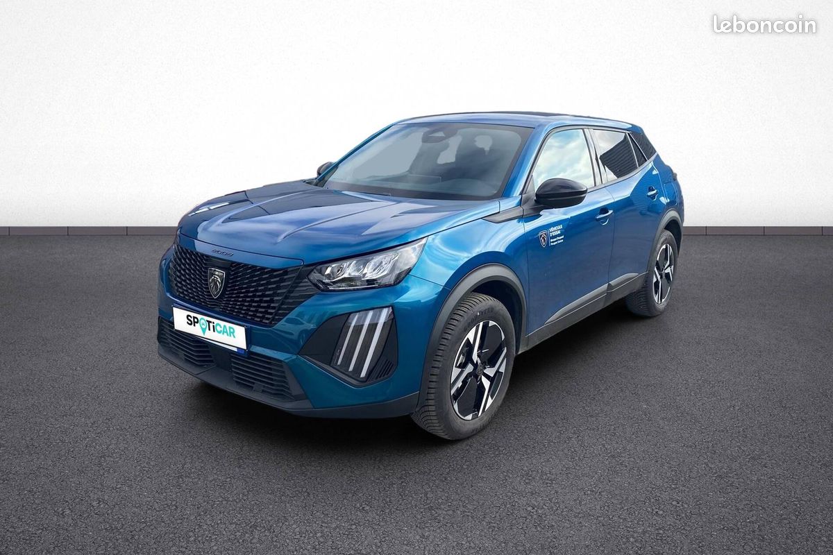 PEUGEOT 2008 Hybrid 145 e-DCS6 Business (image 1)