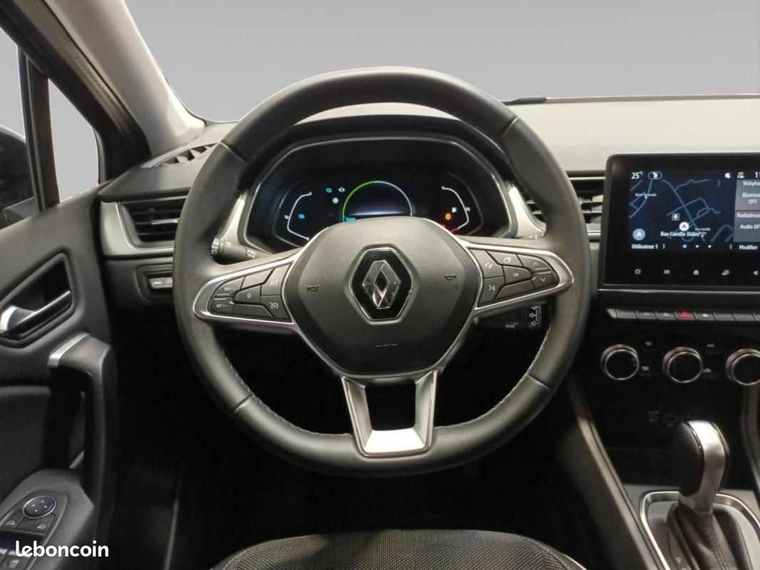 Renault Captur E-Tech 145 - 21 Intens (image 11)