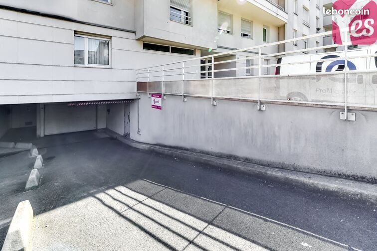 Parking Le Kremlin Bicetre · à Le Kremlin-Bicêtre · 86 €