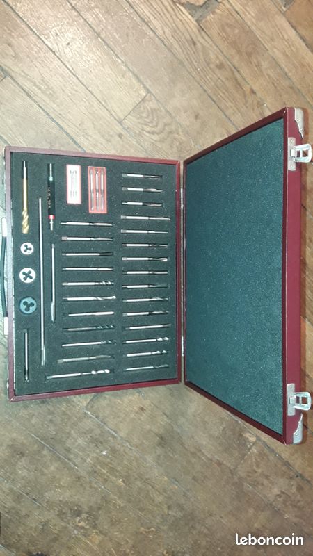 Coffret tarauds et filières et outils (image 2)