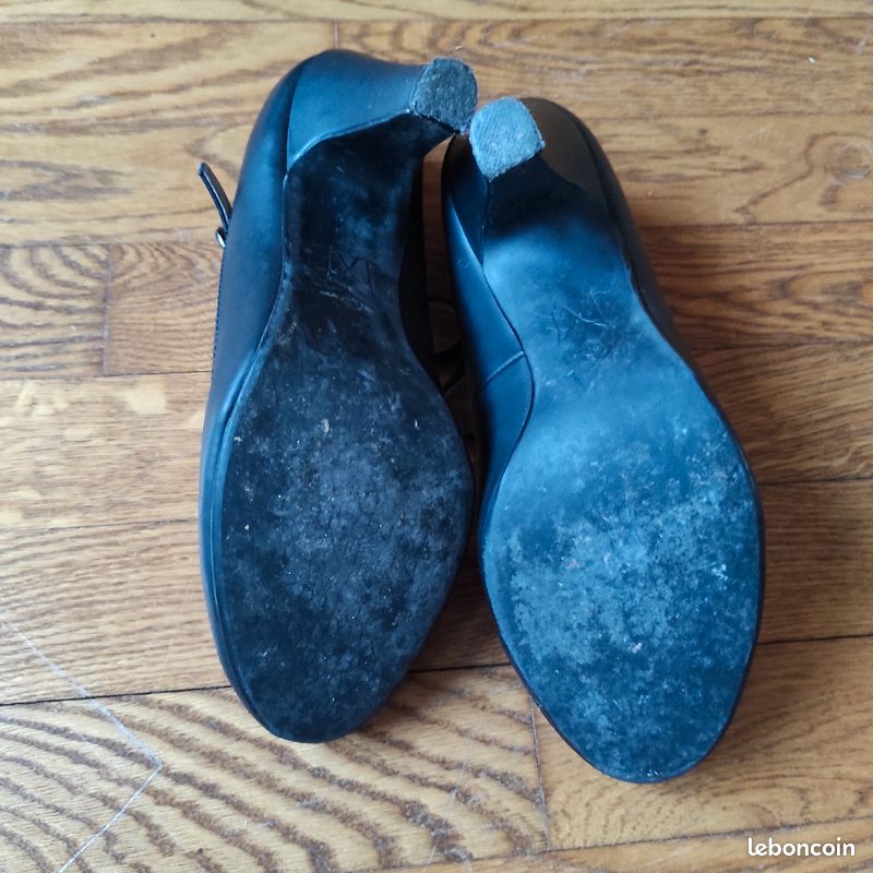 Chaussures à bride à talons taille 39 (image 6)