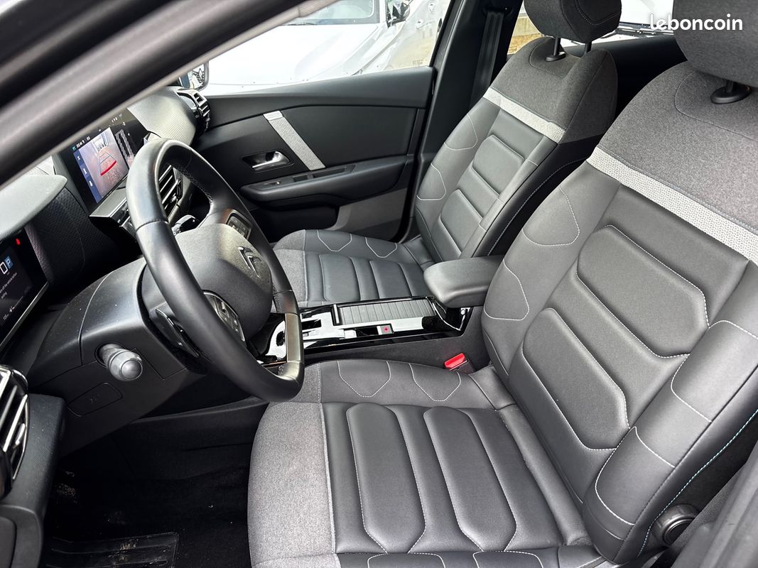 Citroen C4 X 1.5 BLUEHDI 130CH S&S MAX AUTOMATIQUE (image 9)