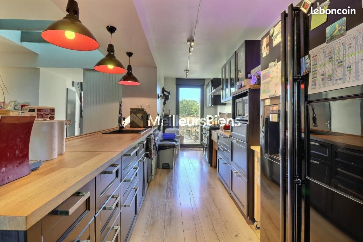 Maison 5 pièces 111 m² · à Pechbonnieu · 111 m² · 325 000 €