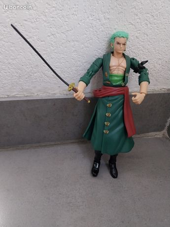 Bandai Anime Heroes – Figurine Roronoa Zoro – One Piece – 16,5 Cm – 16+ Articulations – 2 Paires De Mains Incluses