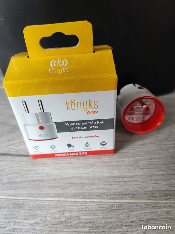 Multipresa collegata WiFi, intelligente 3 prese 16 A e 3 USB, misura il consumo elettrico, compatibile con Alexa e Google Home, funzione di timer, 1.5 m, 2.4 GHz