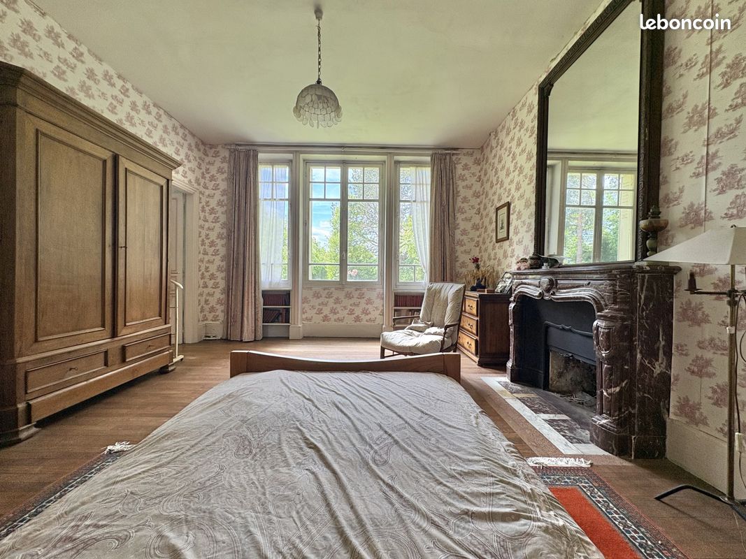 Propriété 13 pièces 410 m² (image 13)