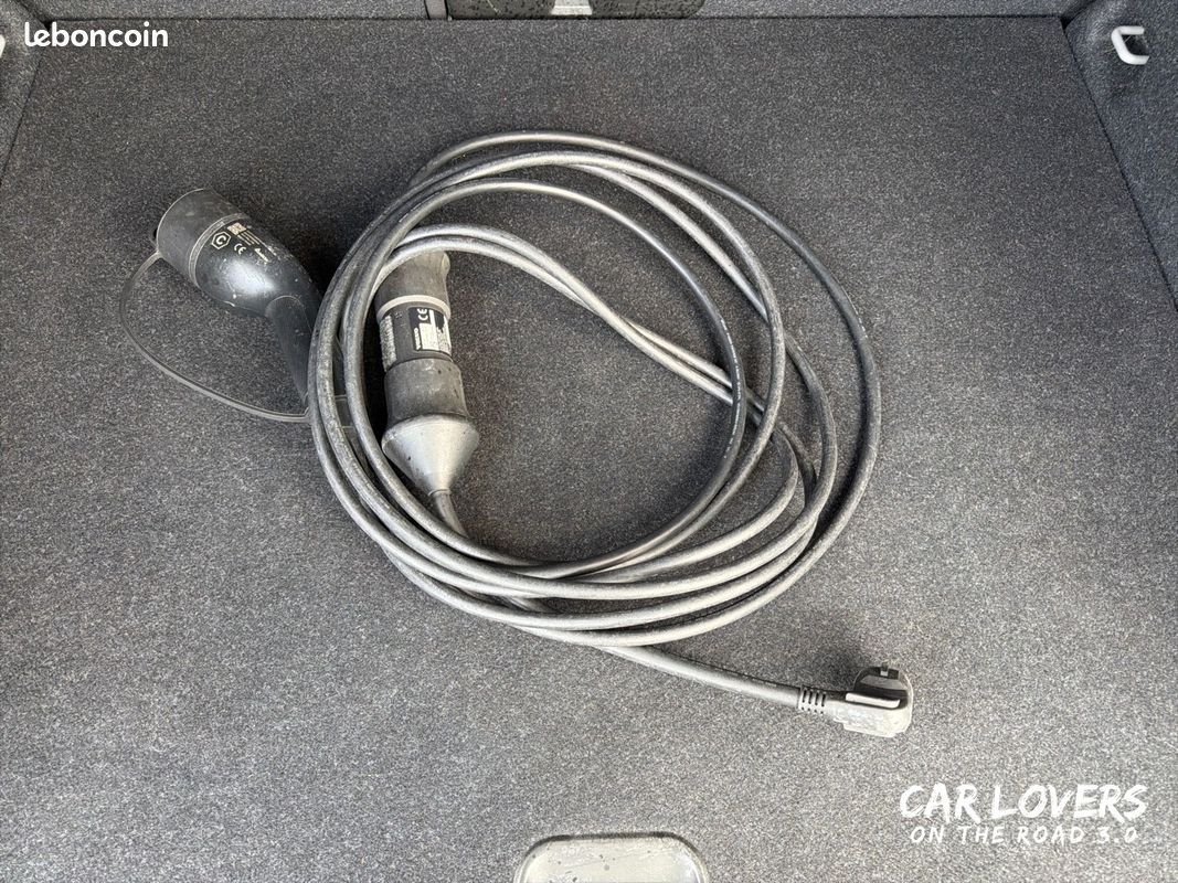 VOLVO XC40 T4 Recharge 129+82 ch DCT7 Plus (image 25)
