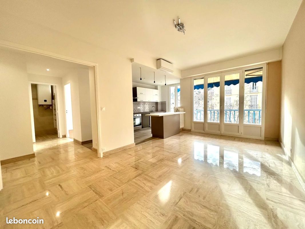 Appartement 2 pièces 52 m² · à Nice · 52 m² · 283 000 €