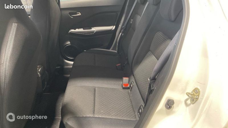 Nissan Juke 1.0 DIG-T 114ch Business Edition 2023 (image 13)