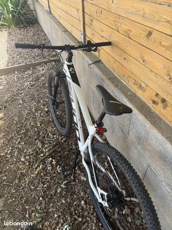 Vtt (image 1)