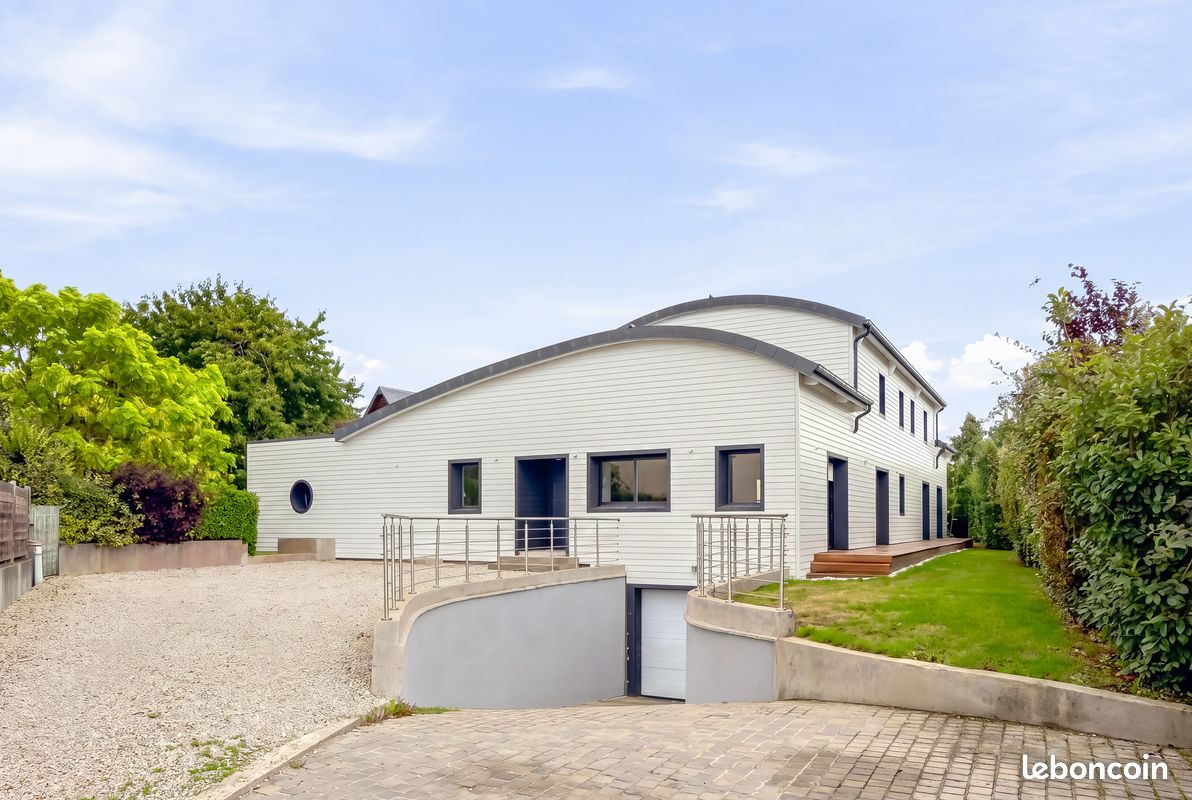 Maison 7 pièces 280 m² · à Bois-Guillaume · 280 m² · 760 000 €