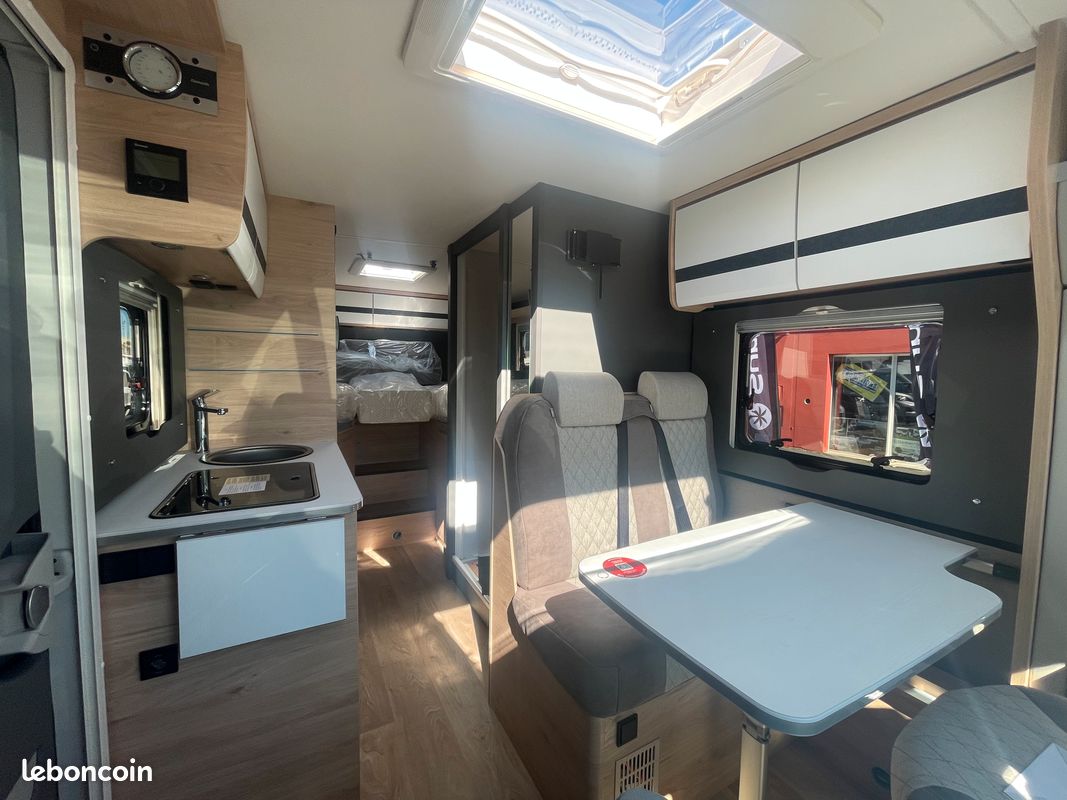 DETHLEFFS GLOBEBUS T4 CAMP ACTIVE 2026 / lit Jumeaux / 3cc / 4cg / salon face route (image 8)