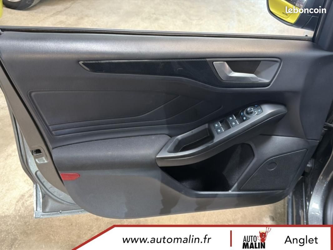 Ford Focus 1.5 EcoBlue 115 Powershift ST-Line X - 5P (image 30)