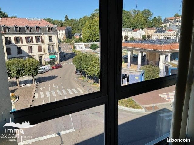 Appartement 6 pièces 104 m² · à Contrexéville · 104 m² · 750 €/mois