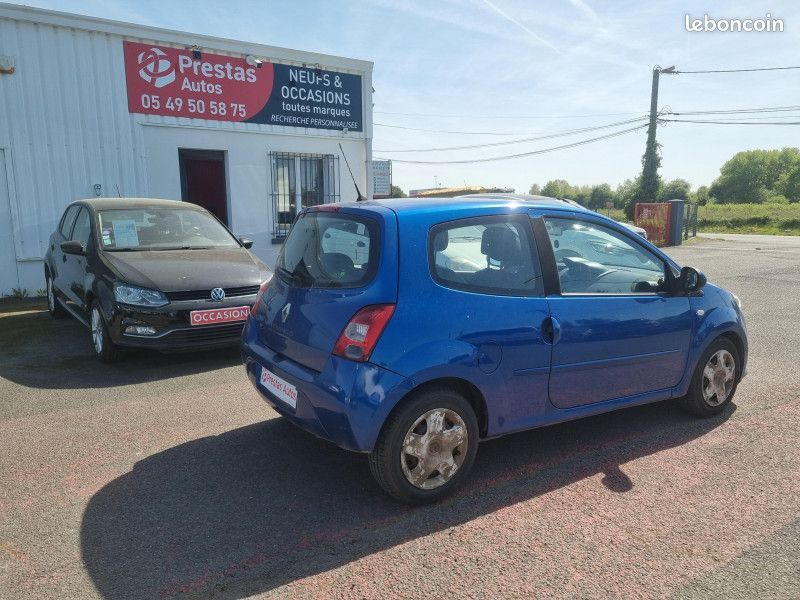 Renault TWINGO II 1.5 DCI 65CH DYNAMIQUE (image 4)