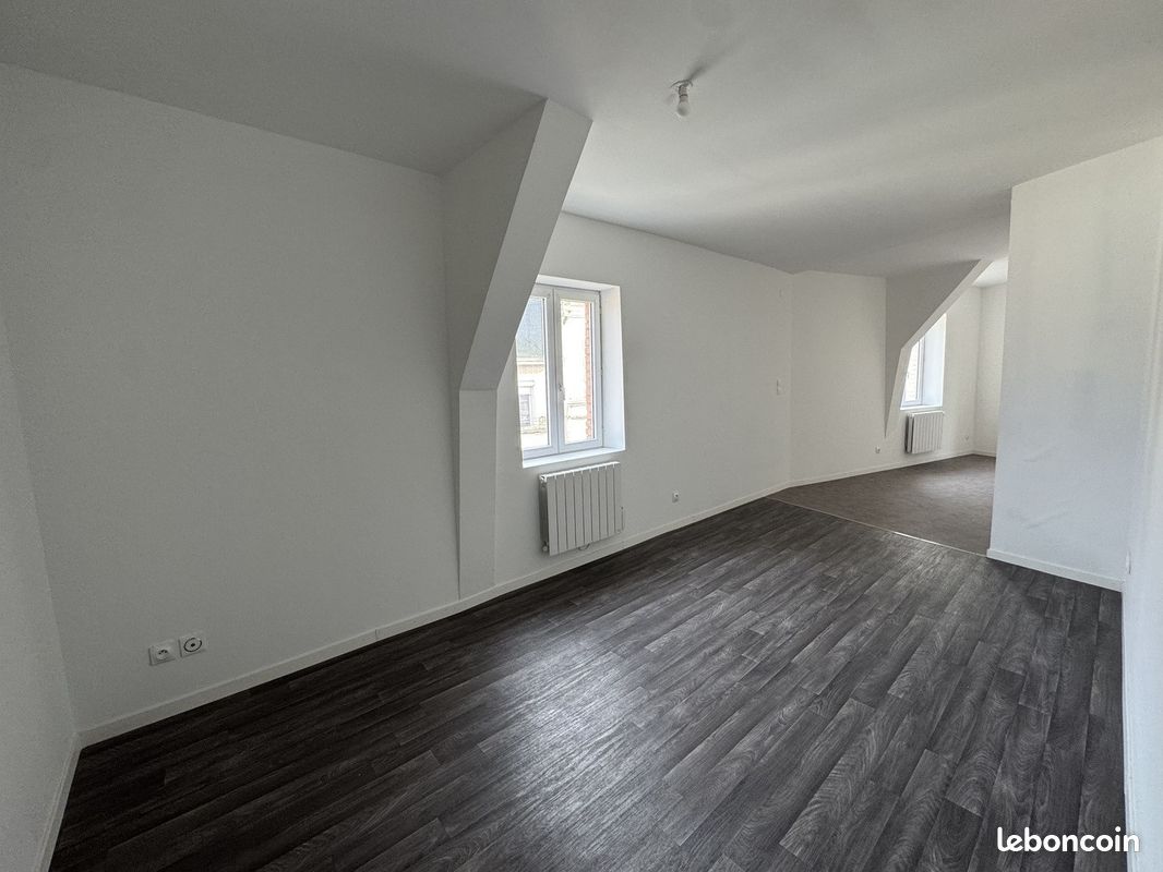 Appartement 3 pièces 74 m² · à Fourmies · 74 m² · 540 €