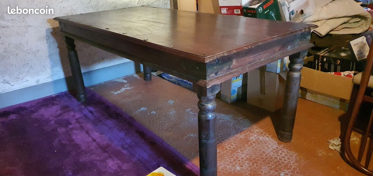 Table avec 4 chaises en bois exotique (image 5)
