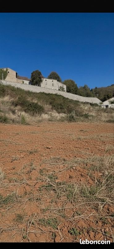 AFFAIRE : Terrain 1300m² avec Vue Panoramique Alpes · à Annonay · 70 000 €