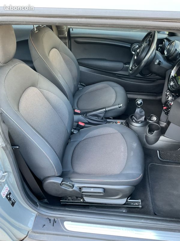 MINI COOPER 1.5i 102 ONE (image 11)
