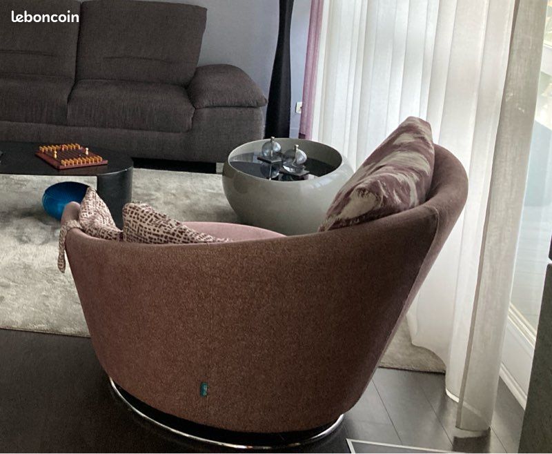 Fauteuil rond marque Fama (image 3)