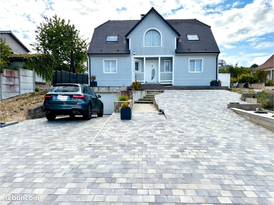 Maison 4 pièces 140 m² · à Saint-Quentin · 140 m² · 275 000 €